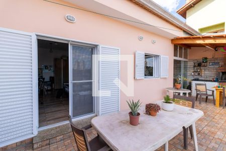 Casa à venda com 246m², 4 quartos e 3 vagasVaranda do Quarto 1