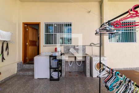 Casa à venda com 246m², 4 quartos e 3 vagasÁrea de Serviço