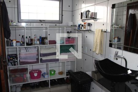 Casa para alugar com 210m², 4 quartos e 2 vagas Casa para alugar com 210m², 4 quartos e 2 vagasBanheiro Suíte 1