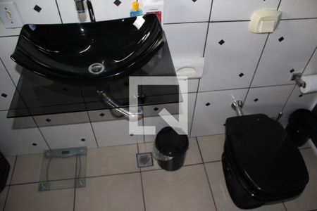 Casa para alugar com 210m², 4 quartos e 2 vagas Casa para alugar com 210m², 4 quartos e 2 vagasBanheiro Suíte 1