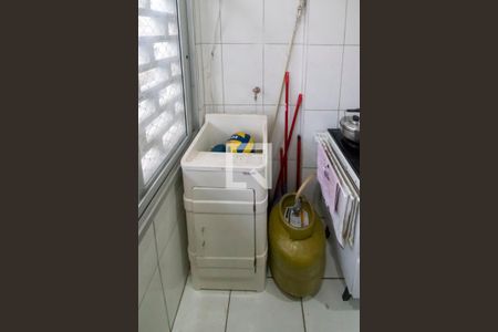 Apartamento à venda com 60m², 2 quartos e sem vagaCozinha e Área de Serviço