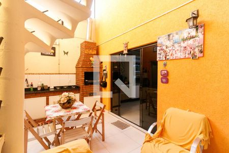 Casa à venda com 230m², 5 quartos e 4 vagas Casa à venda com 230m², 5 quartos e 4 vagasÁrea da churrasqueira