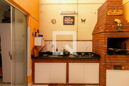 Casa à venda com 230m², 5 quartos e 4 vagas Casa à venda com 230m², 5 quartos e 4 vagasChurrasqueira