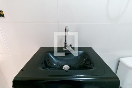 Casa à venda com 230m², 5 quartos e 4 vagas Casa à venda com 230m², 5 quartos e 4 vagasBanheiro edícula