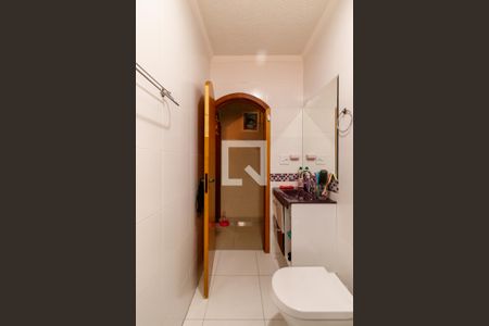 Casa à venda com 230m², 5 quartos e 4 vagas Casa à venda com 230m², 5 quartos e 4 vagasBanheiro 2