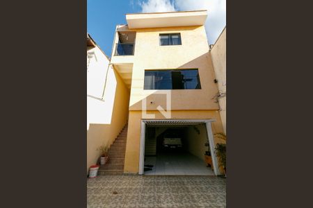 Casa à venda com 230m², 5 quartos e 4 vagas Casa à venda com 230m², 5 quartos e 4 vagasGaragem