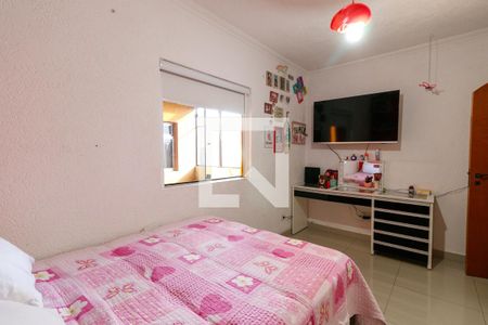 Casa à venda com 230m², 5 quartos e 4 vagas Casa à venda com 230m², 5 quartos e 4 vagasQuarto 3