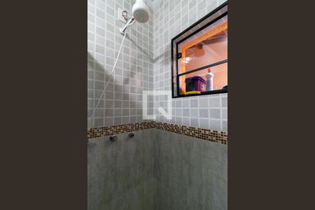 Casa à venda com 230m², 5 quartos e 4 vagas Casa à venda com 230m², 5 quartos e 4 vagasBanheiro 3