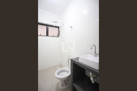 Casa de condomínio para alugar com 50m², 2 quartos e 1 vaga Casa de condomínio para alugar com 50m², 2 quartos e 1 vagaBanheiro