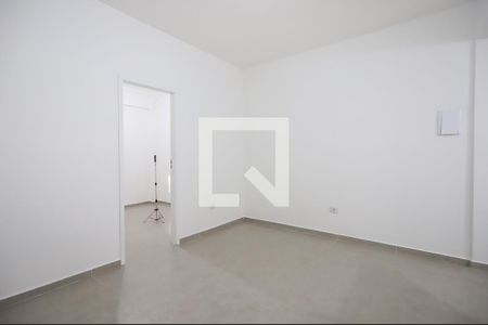 Sala de casa de condomínio para alugar com 2 quartos, 50m² em Vila Isolina Mazzei, São Paulo