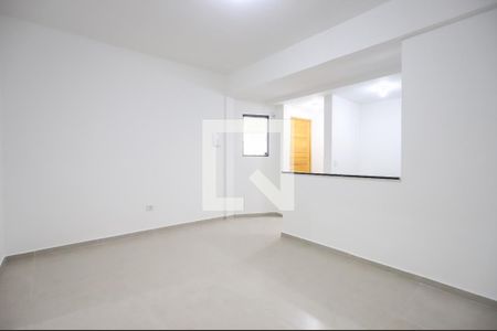 Sala de casa de condomínio para alugar com 2 quartos, 50m² em Vila Isolina Mazzei, São Paulo