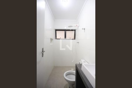 Casa de condomínio para alugar com 50m², 2 quartos e 1 vaga Casa de condomínio para alugar com 50m², 2 quartos e 1 vagaBanheiro