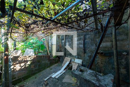 Casa à venda com 360m², 3 quartos e 2 vagas Casa à venda com 360m², 3 quartos e 2 vagasJardim