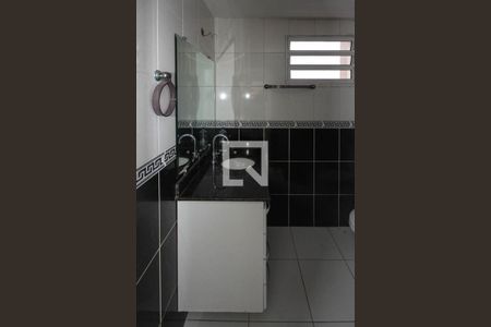 Apartamento à venda com 51m², 2 quartos e 1 vaga Apartamento à venda com 51m², 2 quartos e 1 vagaBanheiro