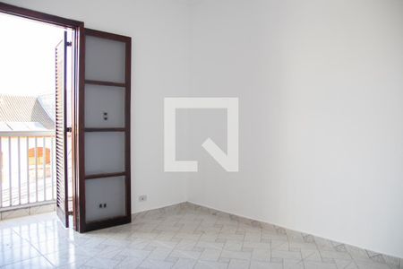 Casa à venda com 200m², 3 quartos e 2 vagas Casa à venda com 200m², 3 quartos e 2 vagasQuarto 2
