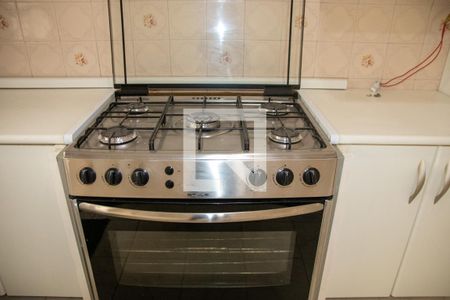 Casa à venda com 200m², 3 quartos e 2 vagas Casa à venda com 200m², 3 quartos e 2 vagasCozinha