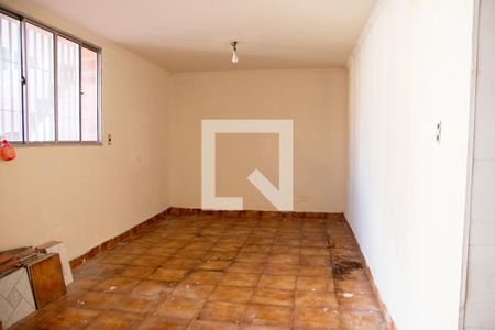 Casa à venda com 200m², 3 quartos e 2 vagas Casa à venda com 200m², 3 quartos e 2 vagasGaragem
