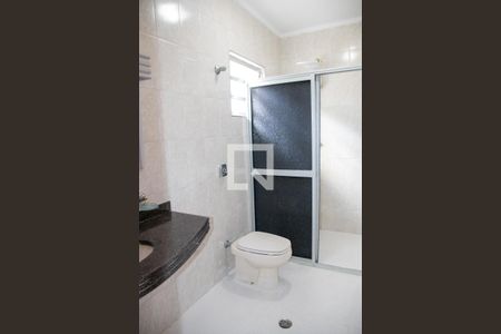 Casa à venda com 200m², 3 quartos e 2 vagas Casa à venda com 200m², 3 quartos e 2 vagasBanheiro 1