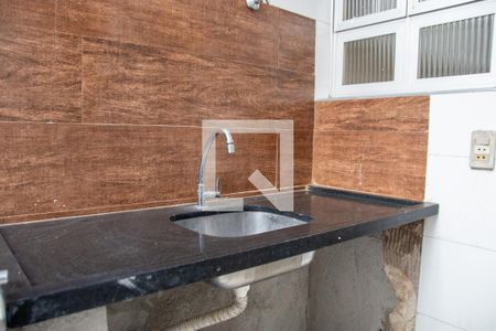 Casa à venda com 200m², 3 quartos e 2 vagas Casa à venda com 200m², 3 quartos e 2 vagasChurrasqueira