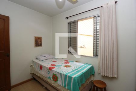 Casa à venda com 140m², 3 quartos e 2 vagasQuarto 2