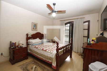 Casa à venda com 140m², 3 quartos e 2 vagasQuarto 1 -Suíte