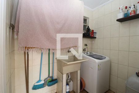 Casa à venda com 140m², 3 quartos e 2 vagasÁrea de Serviço