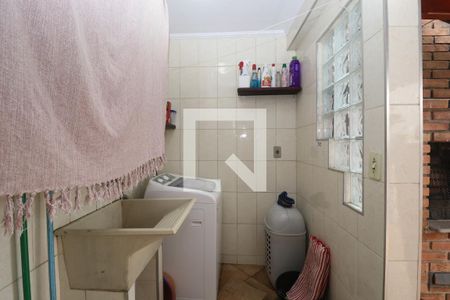 Casa à venda com 140m², 3 quartos e 2 vagasÁrea de Serviço