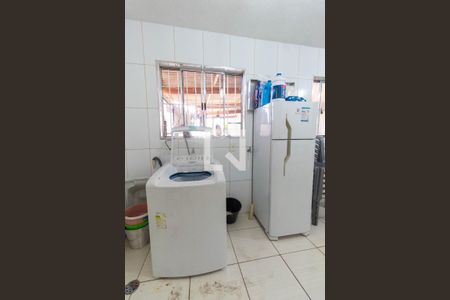 Casa à venda com 250m², 3 quartos e 2 vagas Casa à venda com 250m², 3 quartos e 2 vagasÁrea de serviço