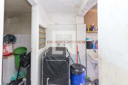 Apartamento à venda com 100m², 2 quartos e sem vaga Apartamento à venda com 100m², 2 quartos e sem vagaLavanderia