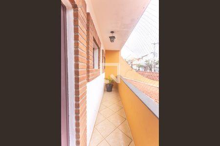 Casa à venda com 200m², 3 quartos e 3 vagas Casa à venda com 200m², 3 quartos e 3 vagasVaranda suíte