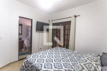 Casa à venda com 200m², 3 quartos e 3 vagas Casa à venda com 200m², 3 quartos e 3 vagasSuíte