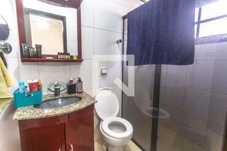 Casa à venda com 200m², 3 quartos e 3 vagas Casa à venda com 200m², 3 quartos e 3 vagasBanheiro suíte