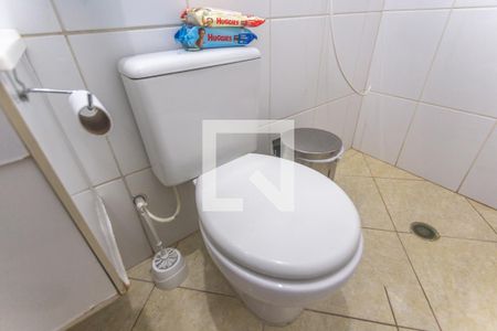 Casa à venda com 200m², 3 quartos e 3 vagas Casa à venda com 200m², 3 quartos e 3 vagasVaso