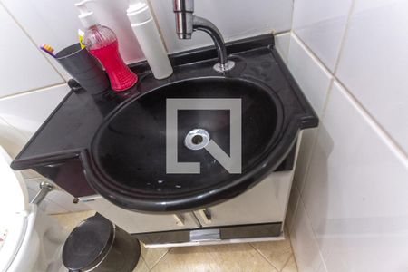 Casa à venda com 200m², 3 quartos e 3 vagas Casa à venda com 200m², 3 quartos e 3 vagasPia