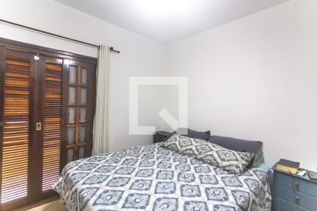 Casa à venda com 200m², 3 quartos e 3 vagas Casa à venda com 200m², 3 quartos e 3 vagasSuíte