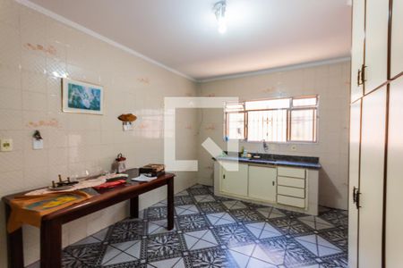 Casa à venda com 283m², 5 quartos e 2 vagas Casa à venda com 283m², 5 quartos e 2 vagasCozinha