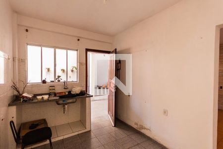 Casa à venda com 283m², 5 quartos e 2 vagas Casa à venda com 283m², 5 quartos e 2 vagasCozinha da Casa 2