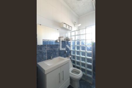 Casa à venda com 211m², 3 quartos e 5 vagasBanheiro