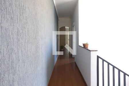 Casa à venda com 211m², 3 quartos e 5 vagasCorredor