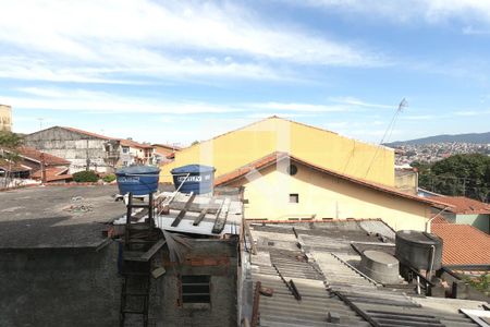 Casa à venda com 211m², 3 quartos e 5 vagasVista do quarto 2