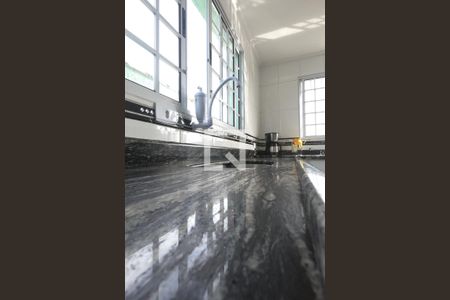 Casa à venda com 211m², 3 quartos e 5 vagasCozinha