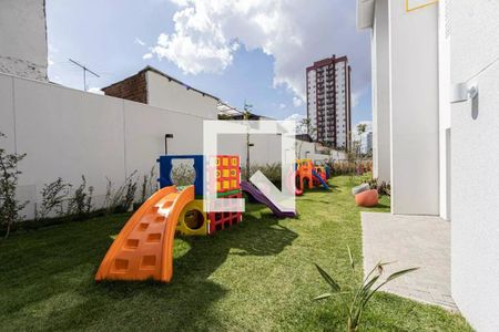 Apartamento para alugar com 38m², 2 quartos e 1 vaga Apartamento para alugar com 38m², 2 quartos e 1 vagaÁrea Comum - Playground