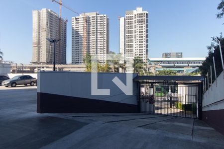 Apartamento à venda com 50m², 2 quartos e 1 vaga Apartamento à venda com 50m², 2 quartos e 1 vagaEntrada garagem