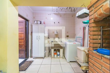 Casa à venda com 201m², 3 quartos e 2 vagasÁrea de Serviço e Churrasqueira