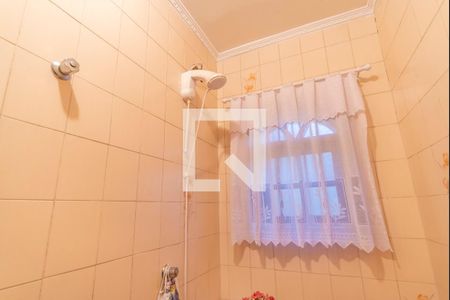 Casa à venda com 201m², 3 quartos e 2 vagasChuveiro 