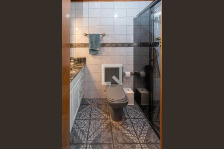 Casa à venda com 200m², 3 quartos e 2 vagas Casa à venda com 200m², 3 quartos e 2 vagasBanheiro 1