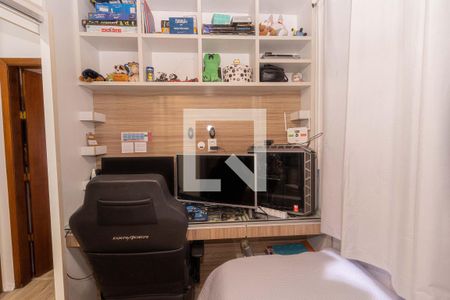 Casa à venda com 200m², 3 quartos e 2 vagas Casa à venda com 200m², 3 quartos e 2 vagasQuarto 2