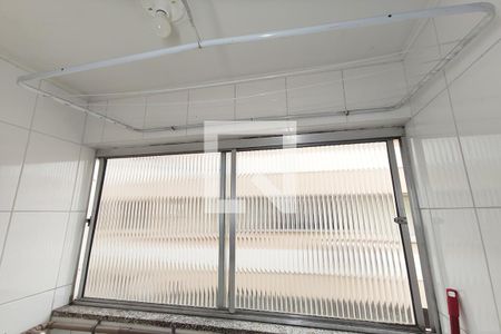 Apartamento à venda com 74m², 2 quartos e 1 vagaÁrea de Serviço