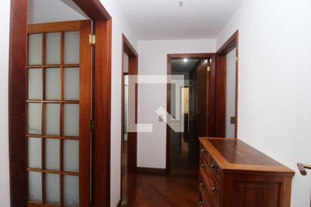Apartamento para alugar com 144m², 3 quartos e 3 vagasHall