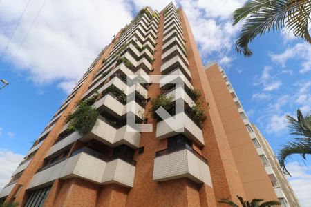 Apartamento para alugar com 144m², 3 quartos e 3 vagasFachada do bloco